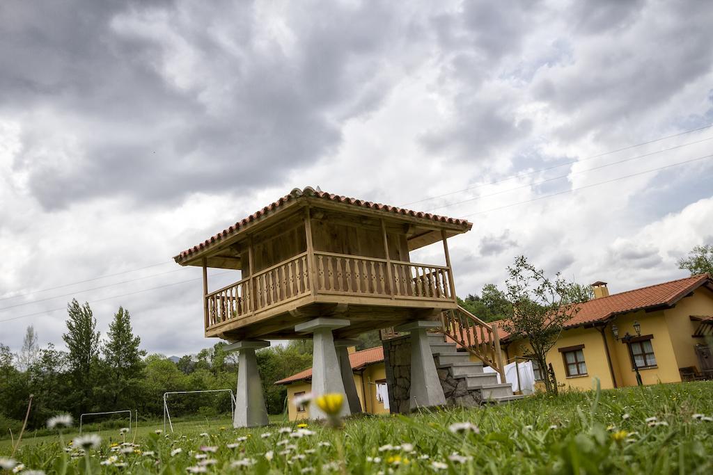 Apartamentos Camin De Pelayo Las Rozas Eksteriør bilde
